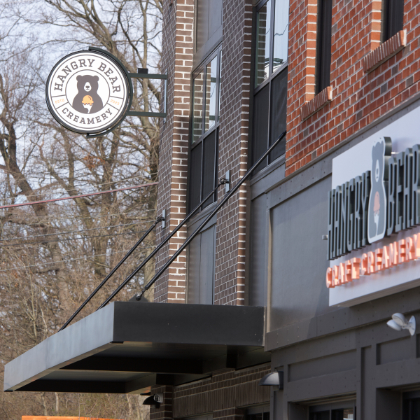 Vinyl Installation for Hangry Bear Craft Creamery