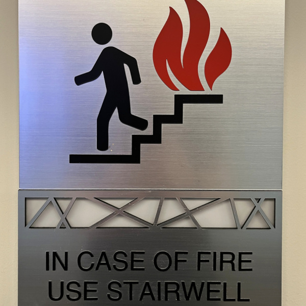 monument-sign-and-ada-wayfinding-signage-installation-in-newark-de-5