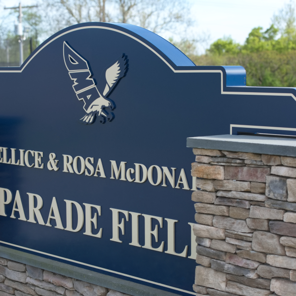 monument-sign-installation-in-wilmington-de-1