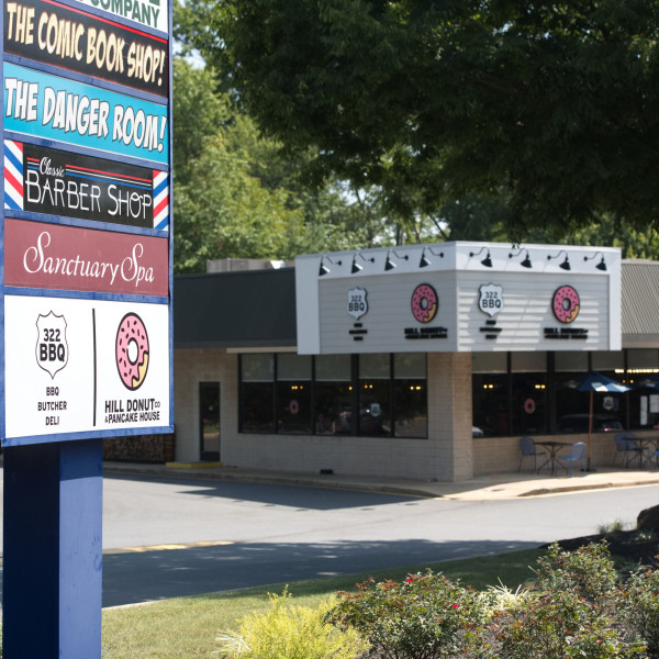 Pylon-Sign-Installation-in-Wilmington-DE-2